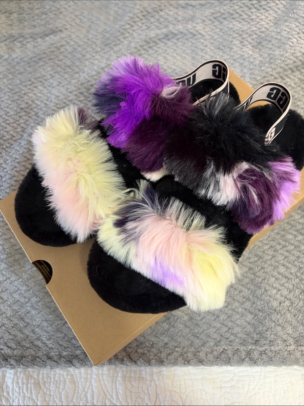 UGG Oh Yeah Tie Dye slippers with Multicolor Pastel & Purple Fur